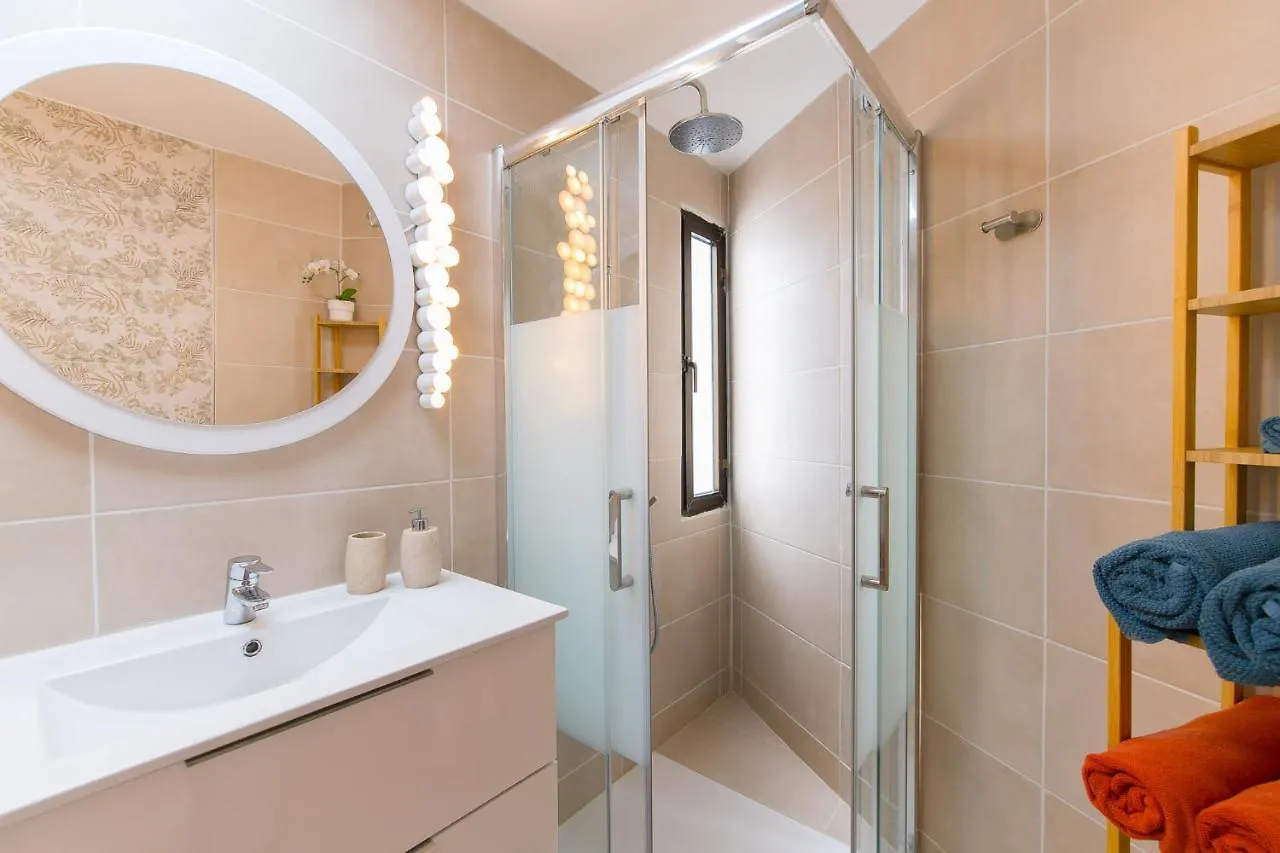 Sea View, Newly Renovated, 2 Bedrooms Apartment In Costa Adeje Costa Adeje (Tenerife)