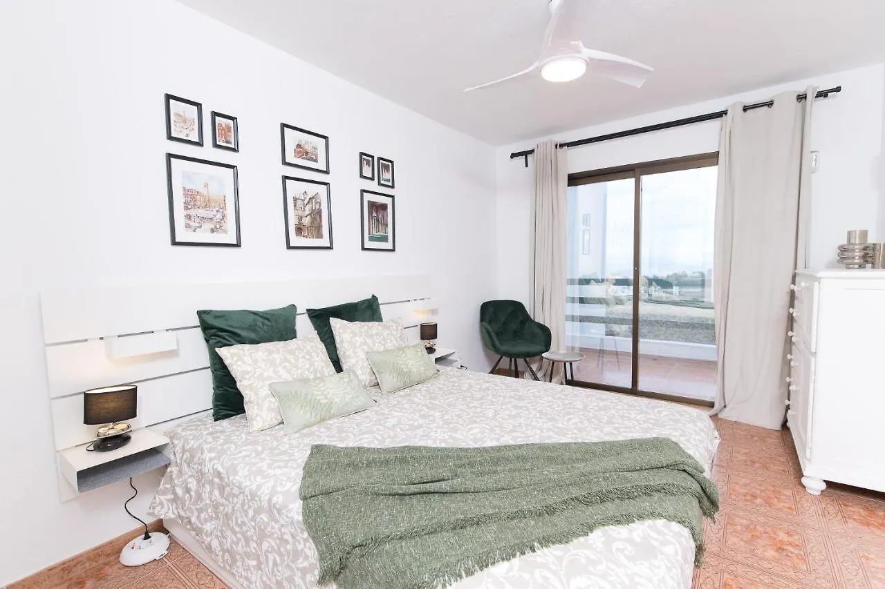 Sea View, Newly Renovated, 2 Bedrooms Apartment In Costa Adeje 0*, Costa Adeje (Tenerife)